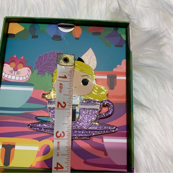 Disney Loungefly Mad Tea Party Pin Limited Release Funko Pop NEW Sliding Enamel - Picture 6 of 8